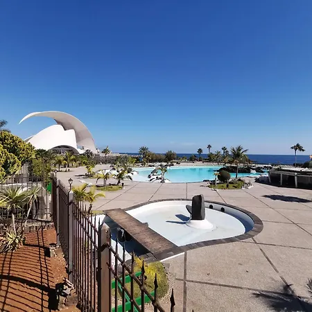 Home2book Spacious Family Home, Cruz Center Apartment Santa Cruz de Tenerife