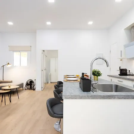 Apartment Home2book Spacious Family Home, Cruz Center Santa Cruz de Tenerife